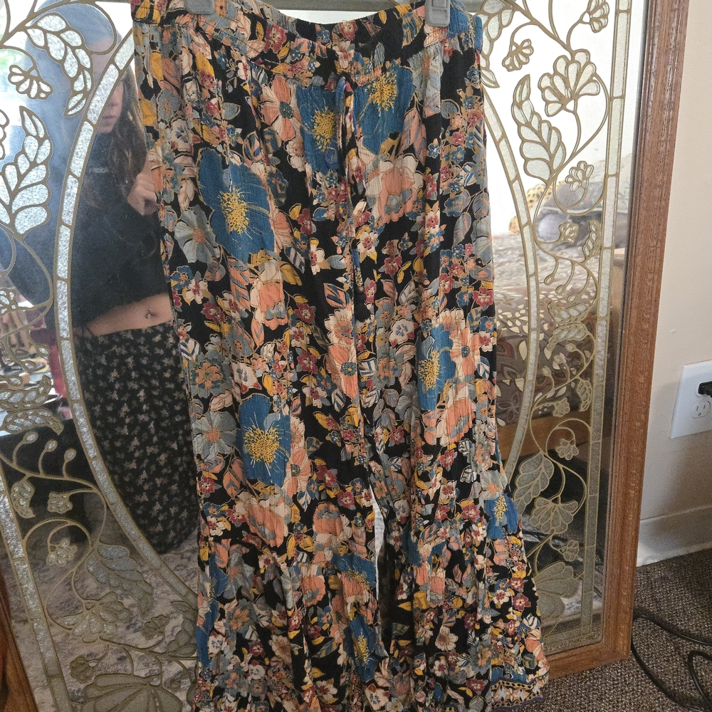 Angie Floral Wide-Leg Beach Flowy Pants Size Large Black Floral Peach Blue Multi - Picture 11 of 16